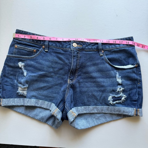 Faded Glory Rolled Cuff Jean Short Size 18 - Picture 7 of 10
